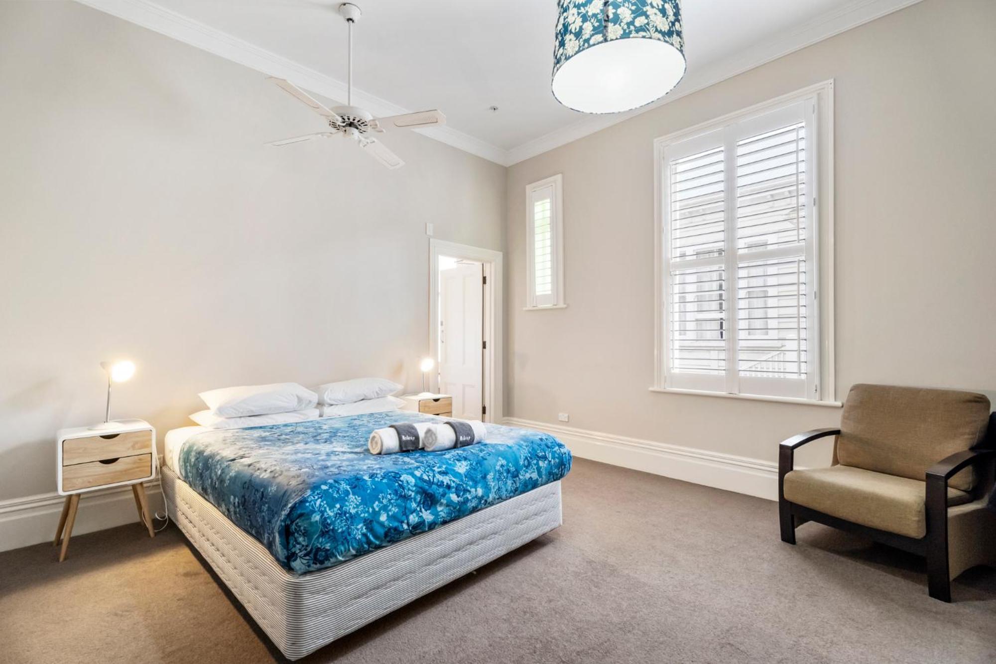 Deluxe Queen Room