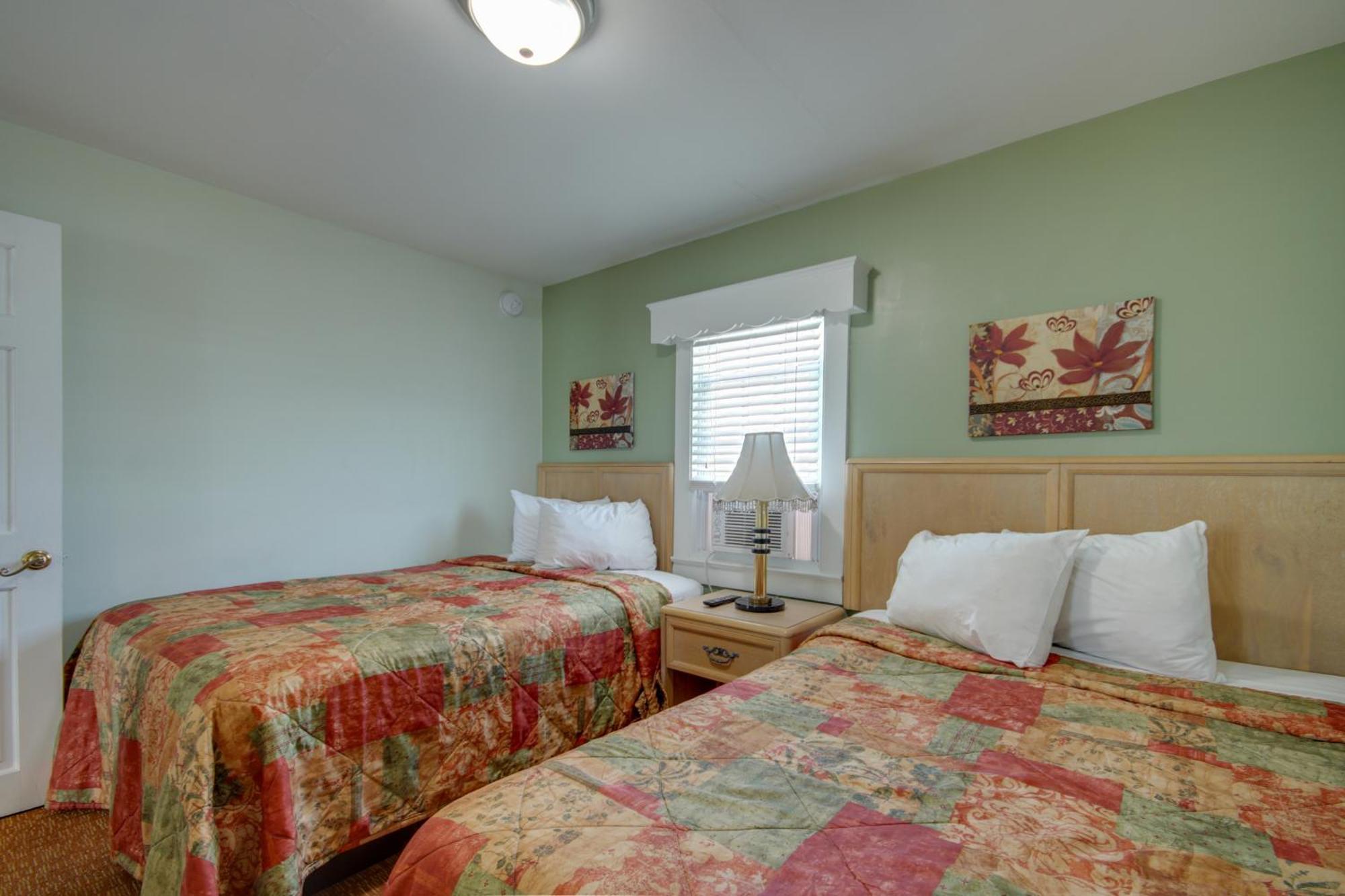 Deluxe One Bedroom Apartment