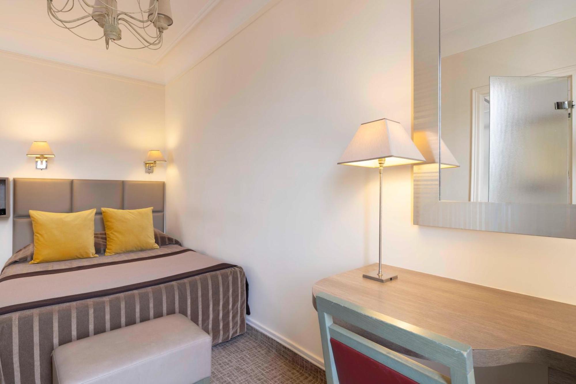 Double Room,1602339200:JPEG