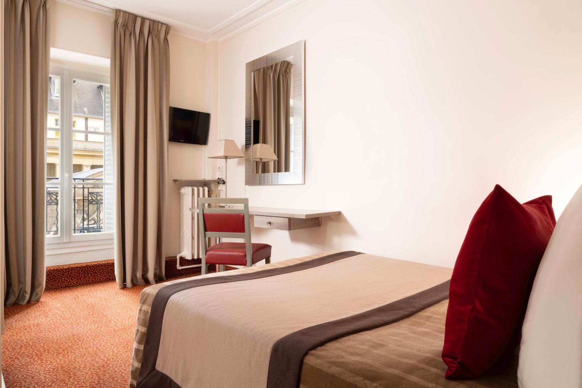 Double Room,1602339214:JPEG