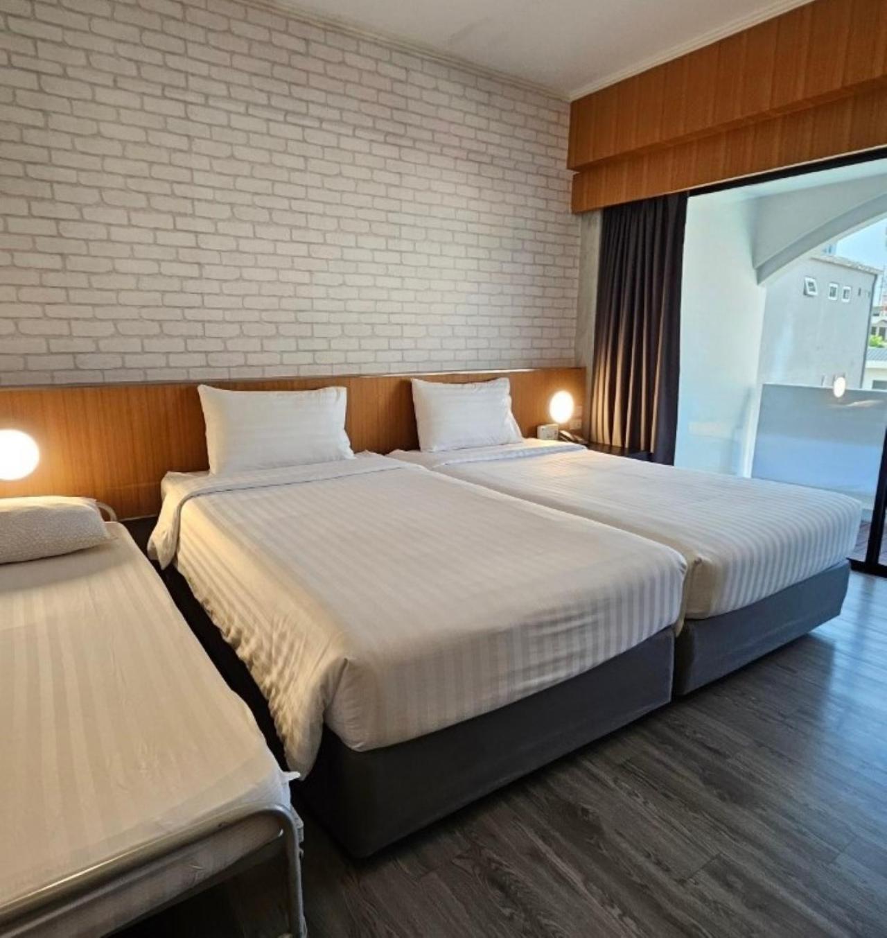 Triple Room with Balcony