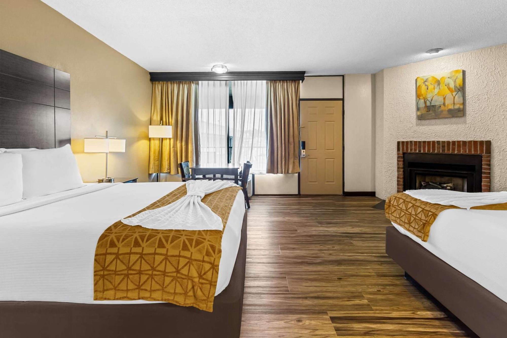 Queen Room with Two Queen Beds and Fireplace