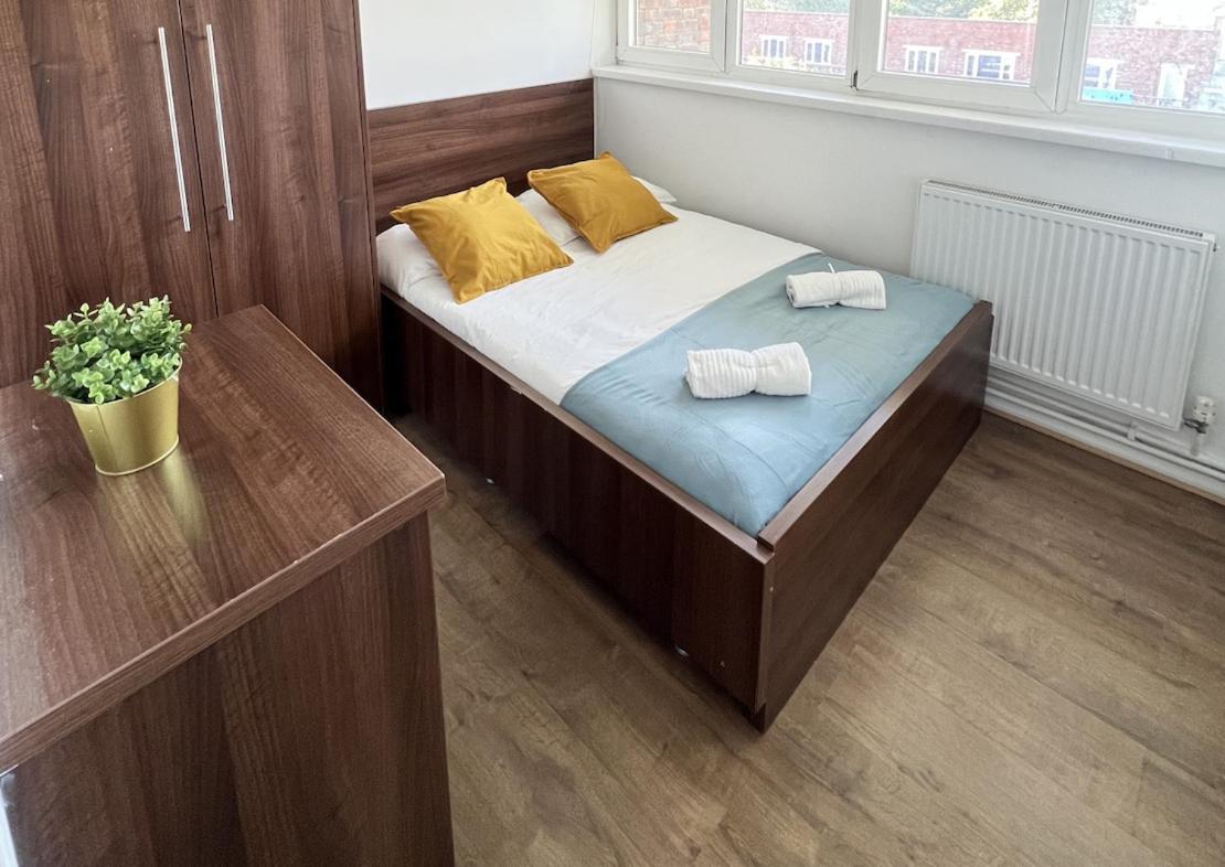 Double Room with Shared Bathroom