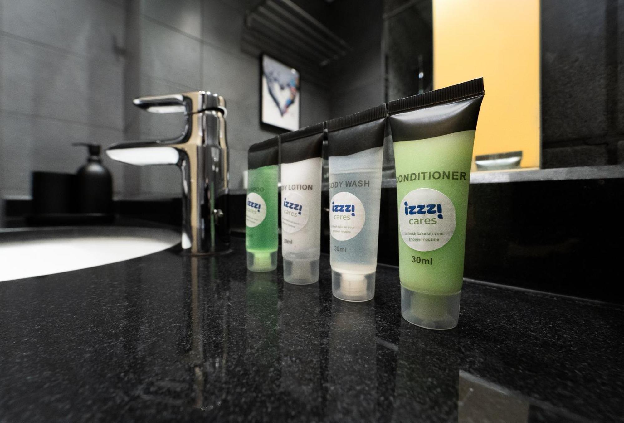 Studio with Balcony,1627318278:JPEG