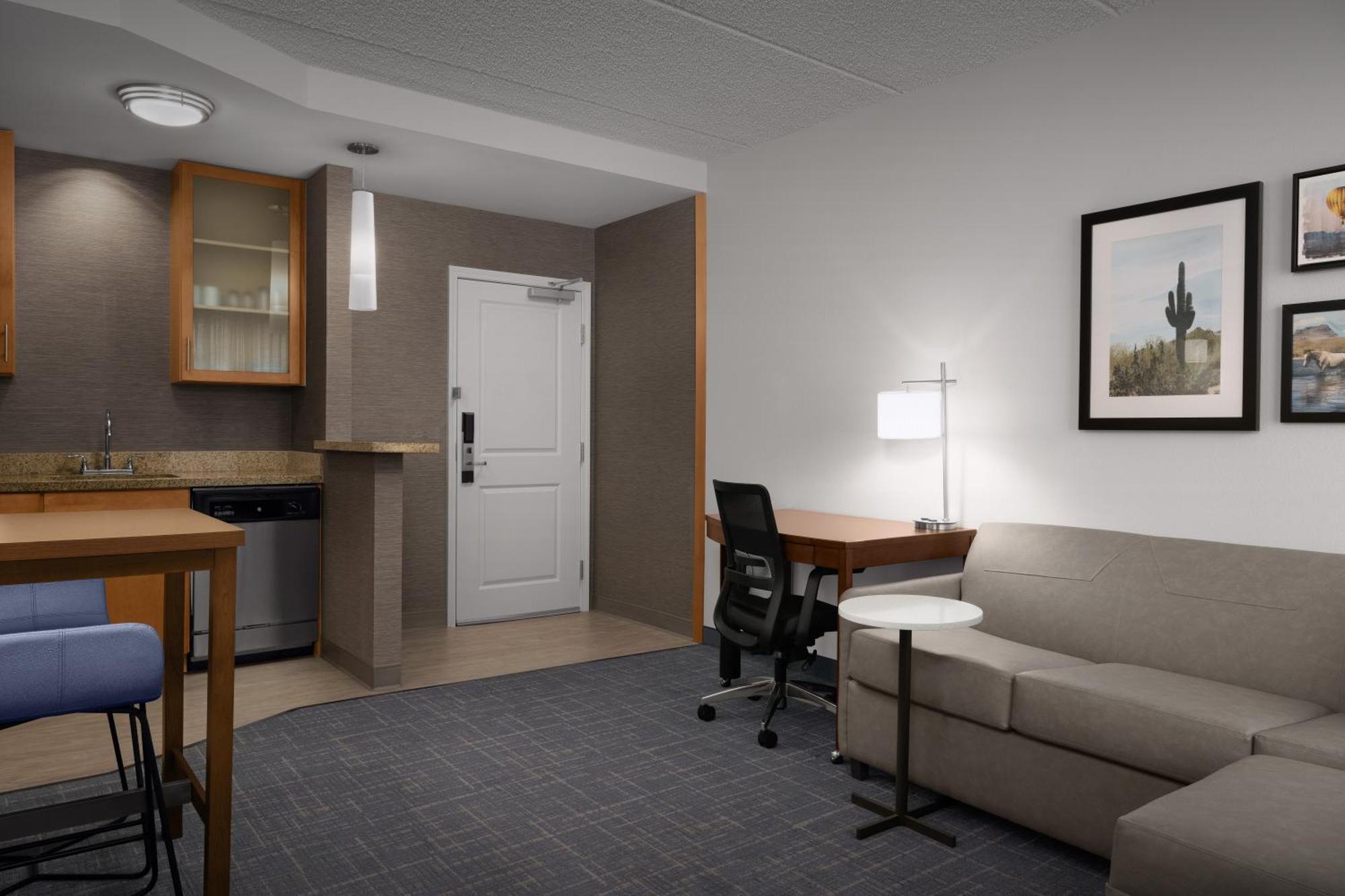 King Studio with Sofa Bed