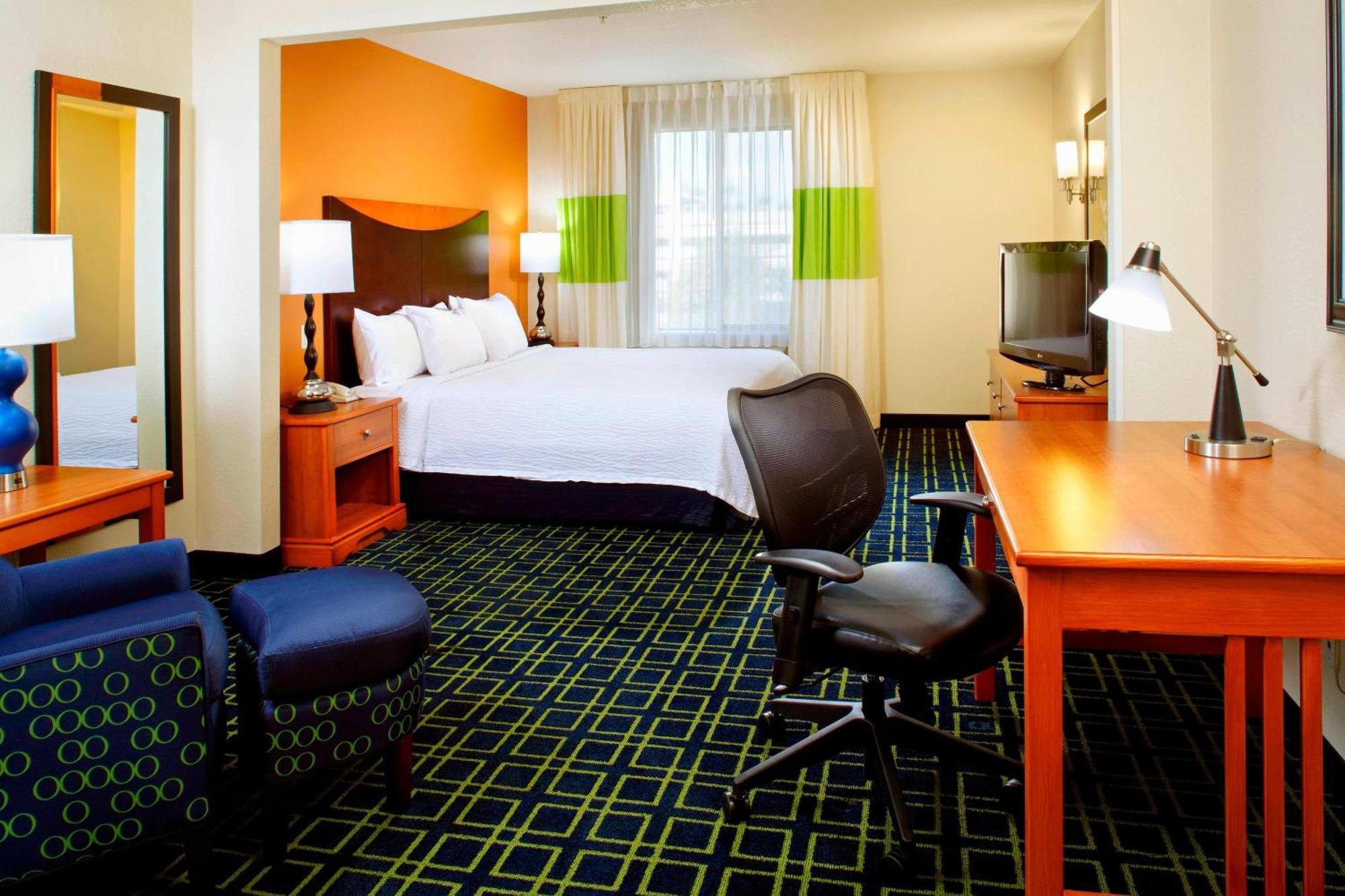 King Room,1632256982:JPEG