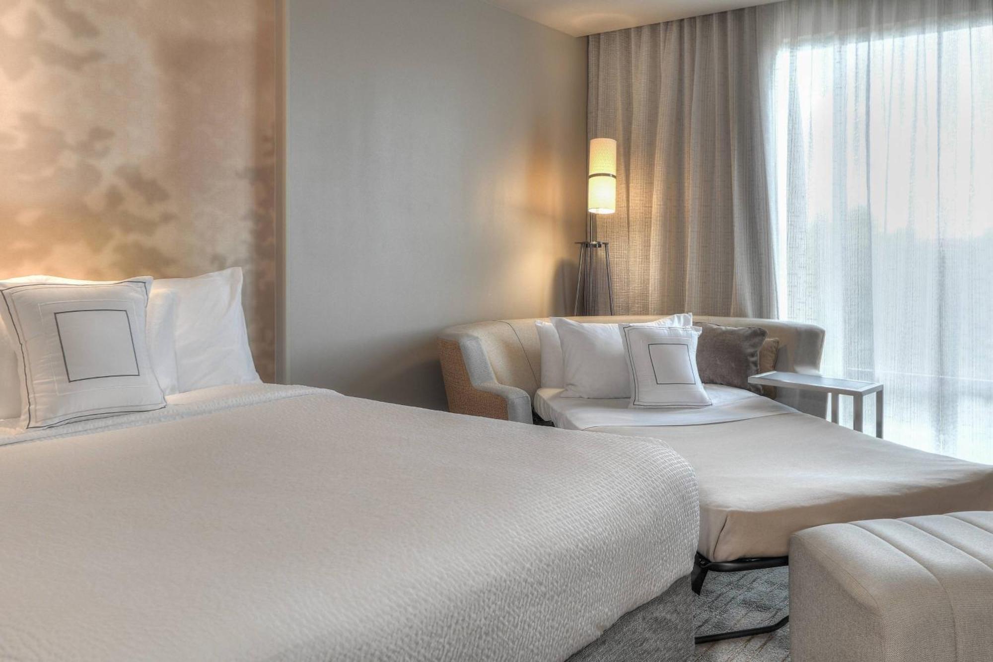 Queen Room with Two Queen Beds, Mountain View and Sofa Bed