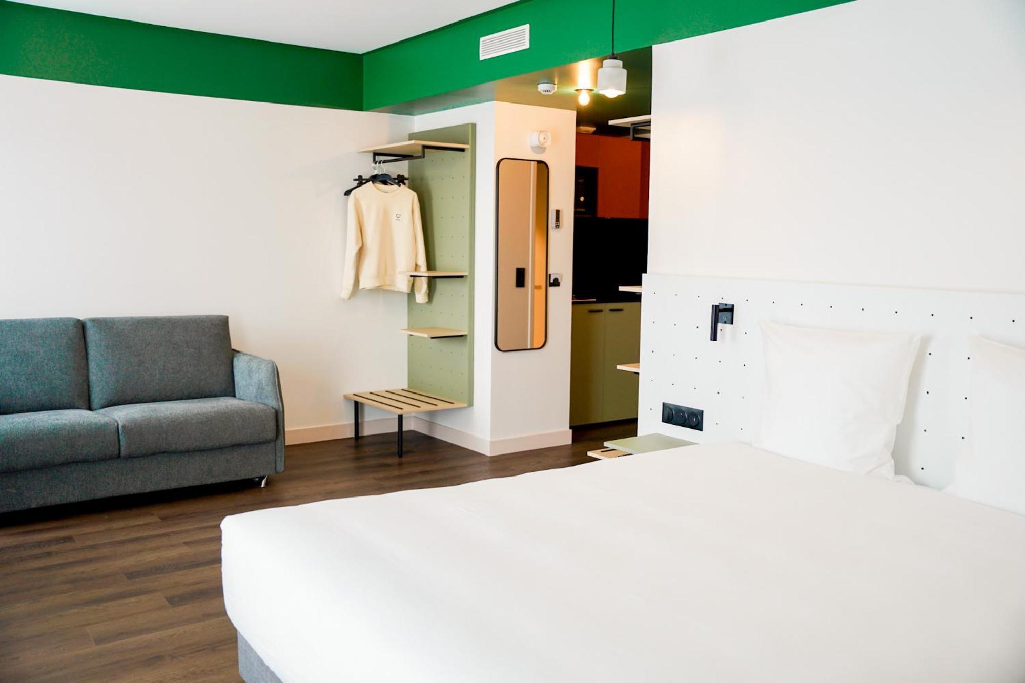Executive Studio with Double Bed and Sofa Bed