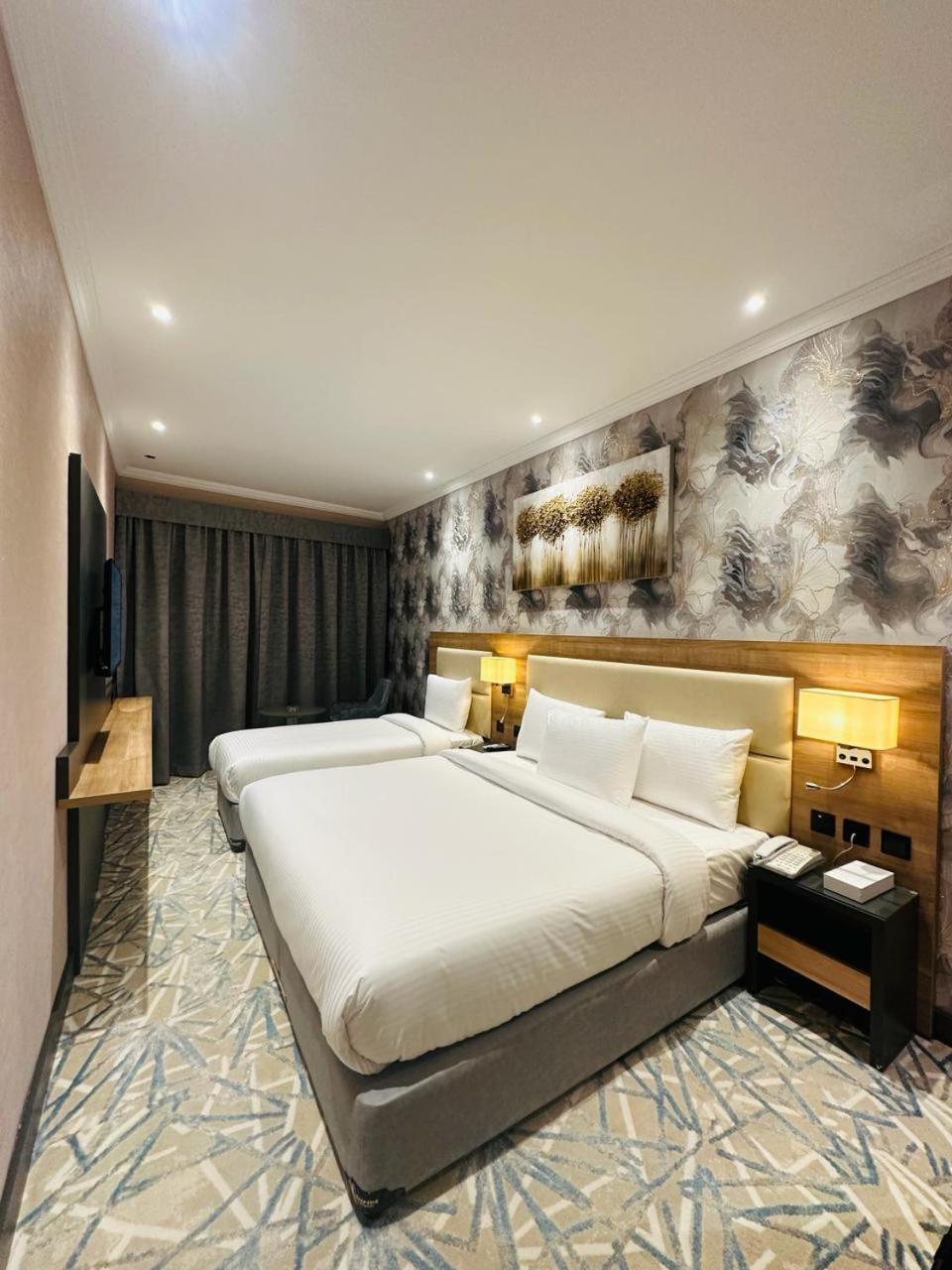 Standard Family Room