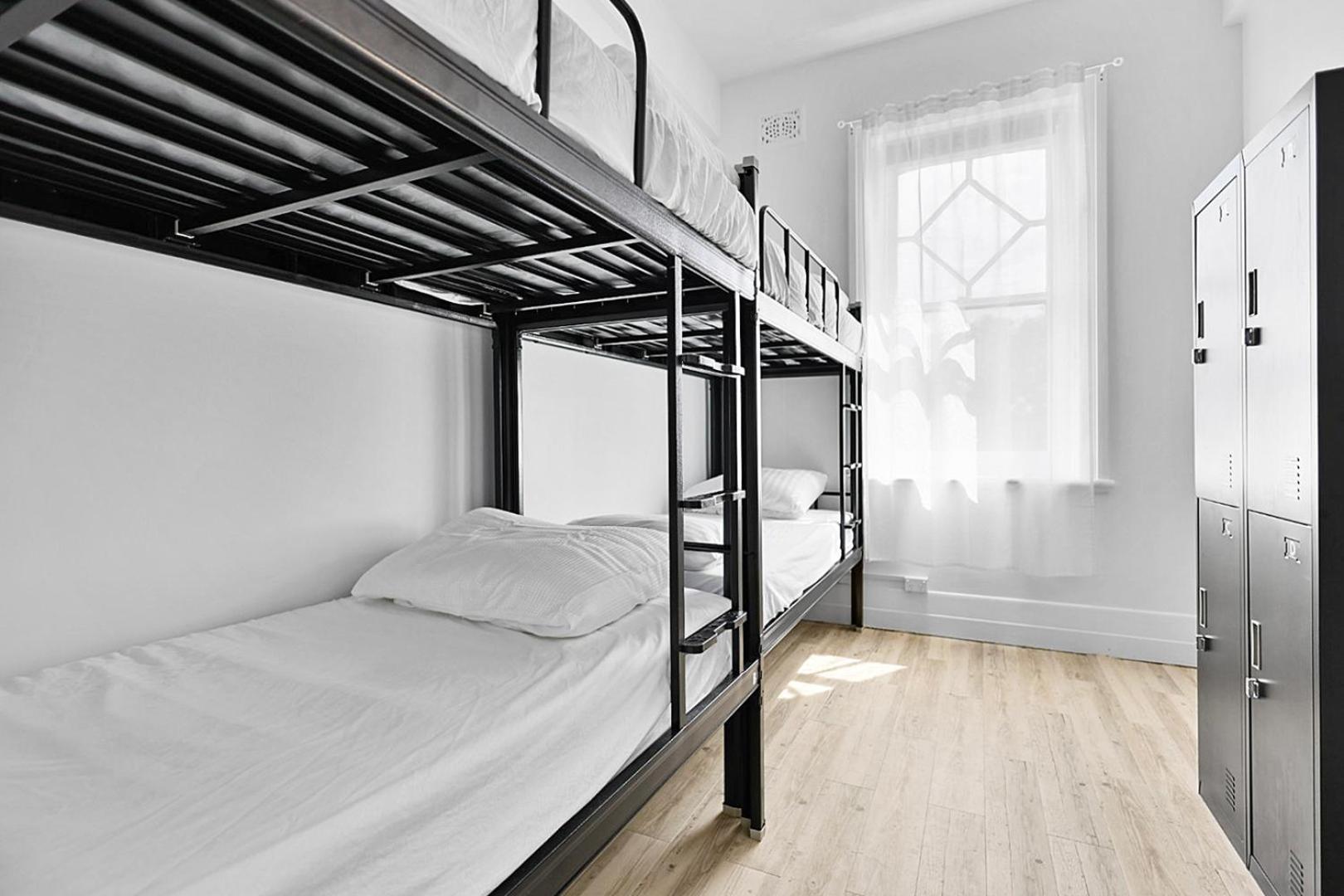 Bed in 4-Bed Mixed Dormitory Room