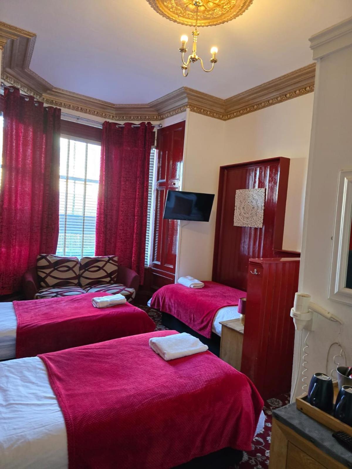 Executive Triple Room