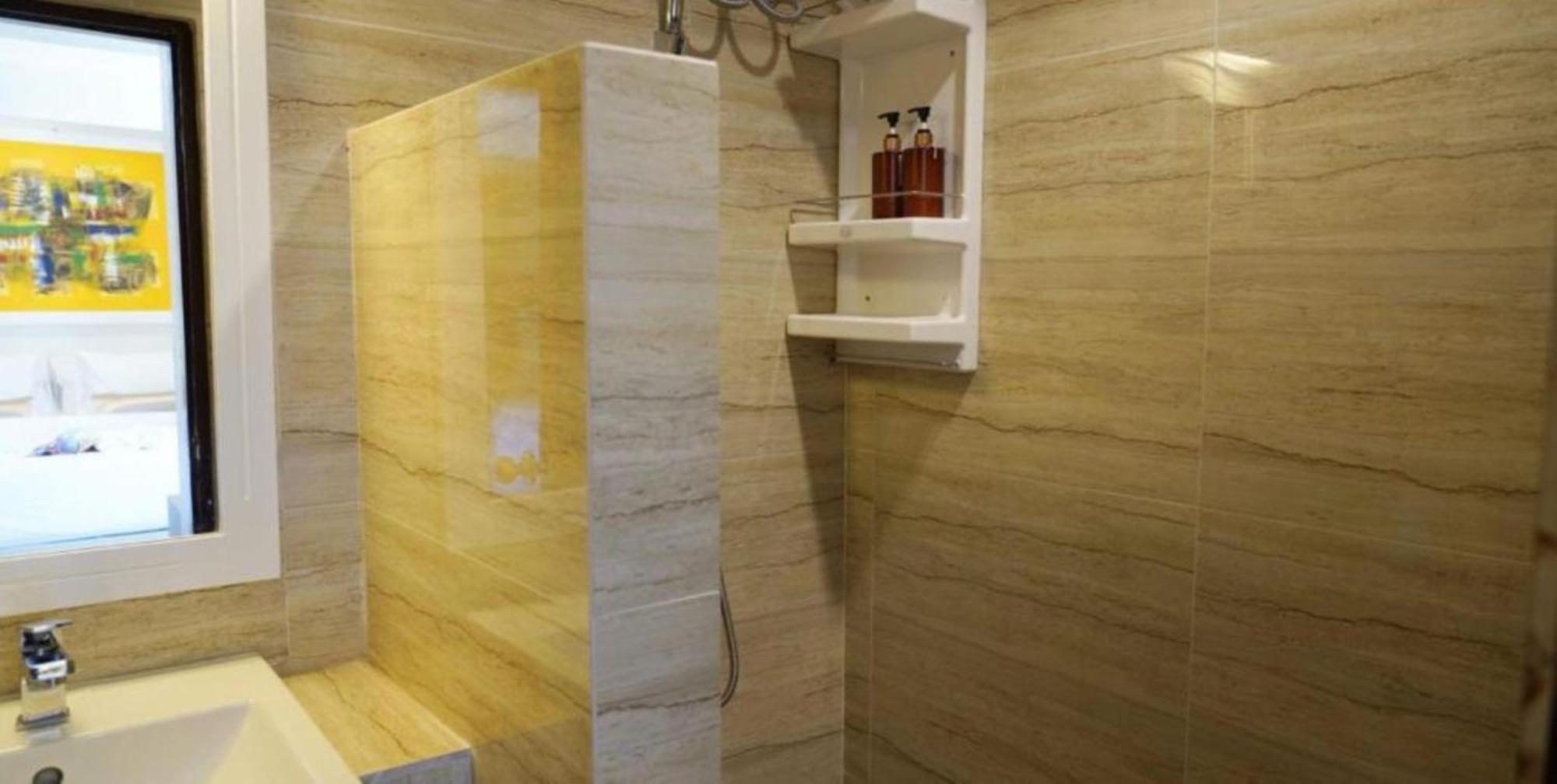 Deluxe Twin Room with Window,1722935921:JPEG