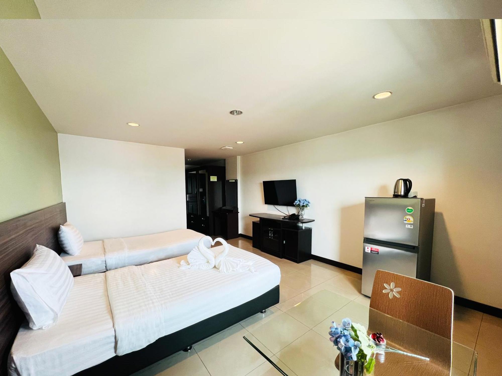 Superior Twin Room,1657175856:JPEG