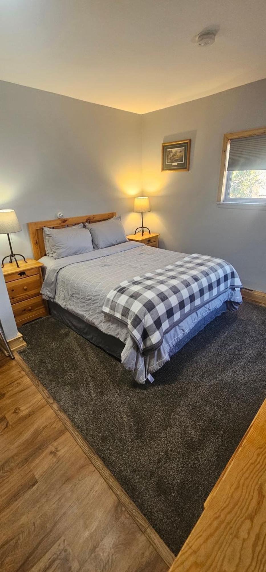Queen Room