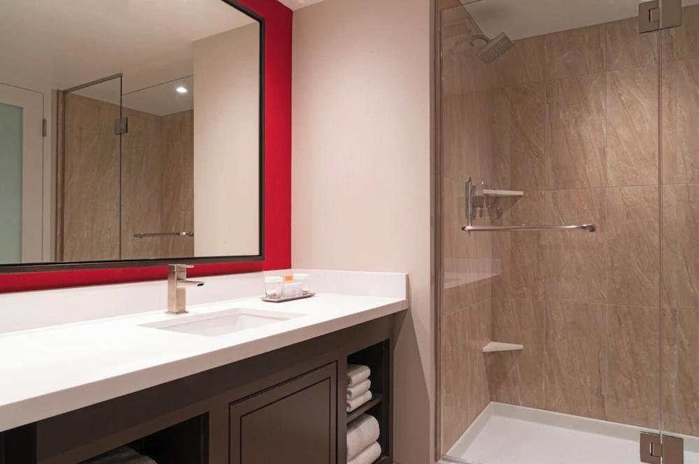 2 Rooms, Resort Studio Suite | 1 King + Resort Tower King