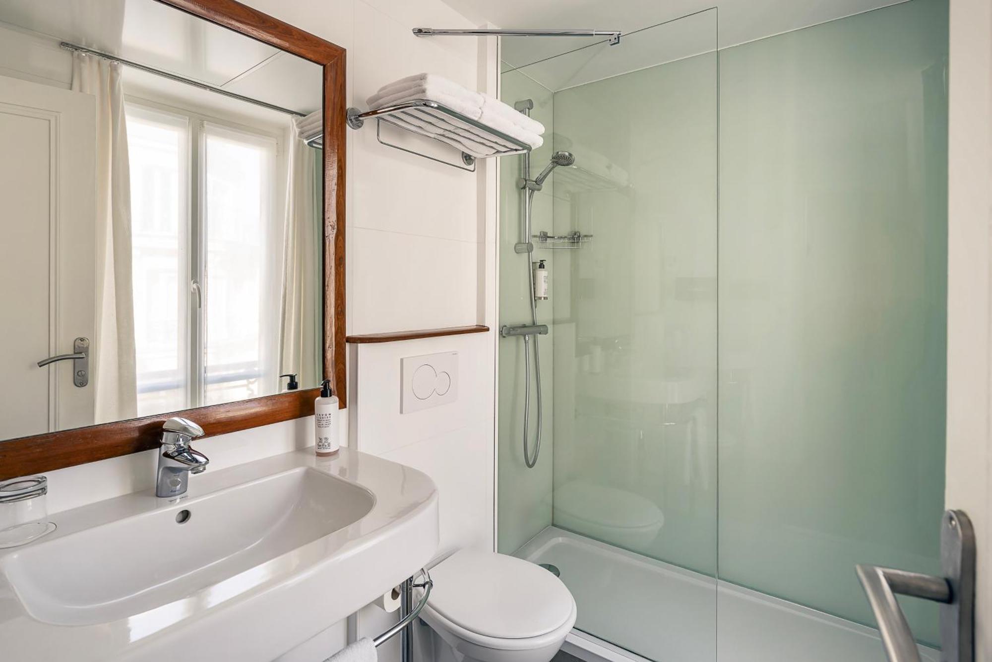 Superior Twin Room,1667425945:JPEG