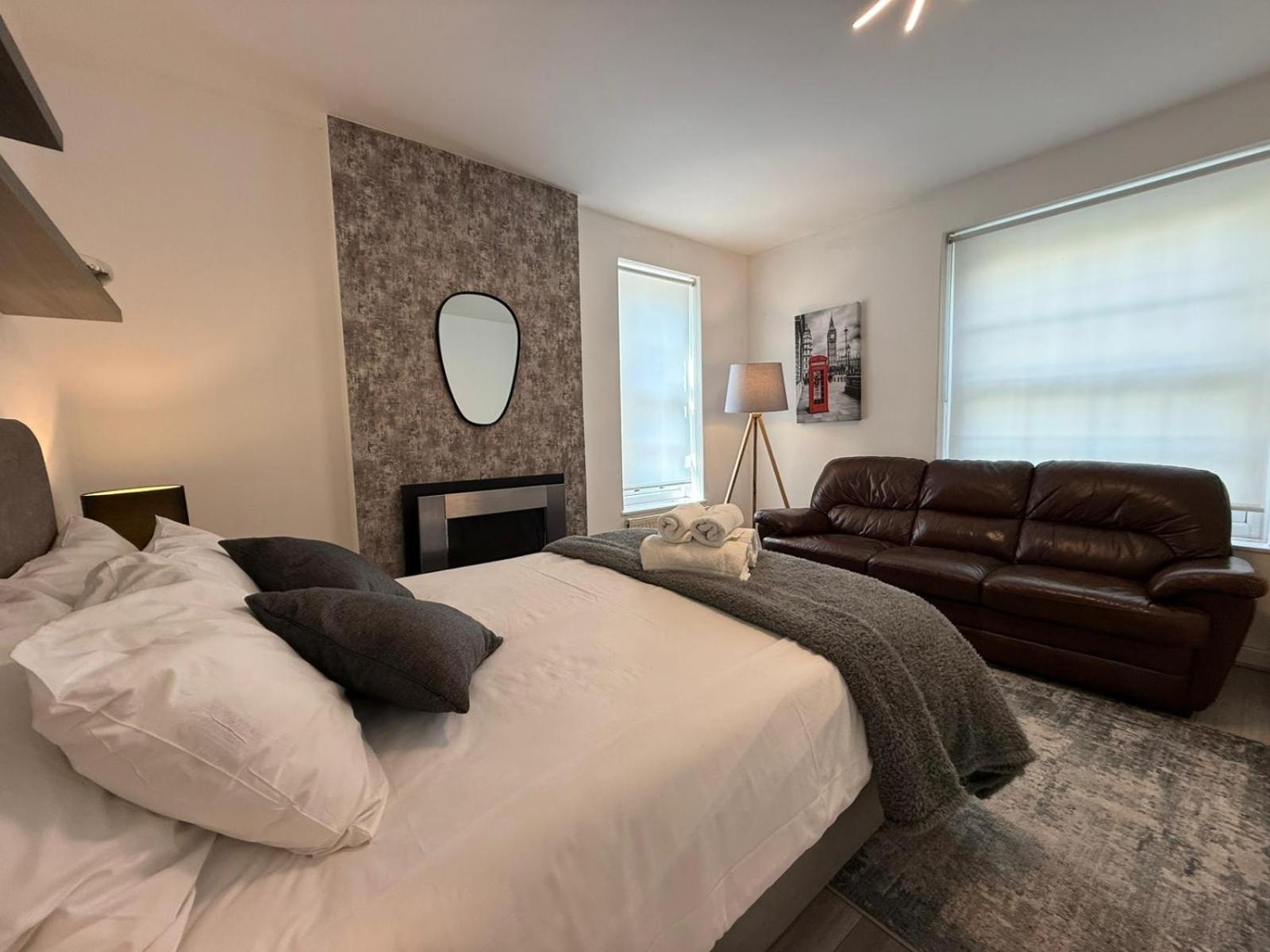 Deluxe Double Room,1669440546:JPEG