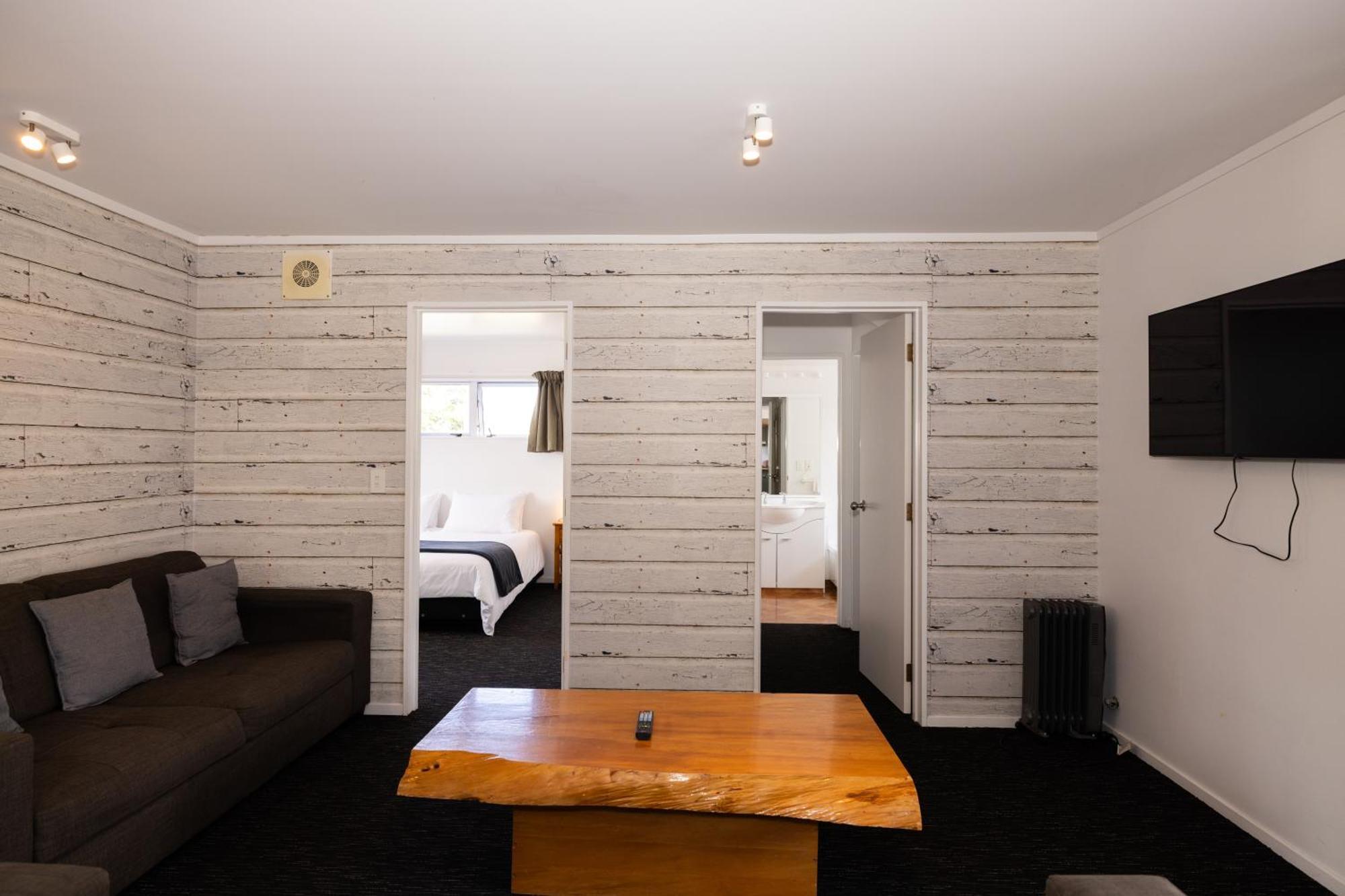 Two-Bedroom Apartment,1669835841:JPEG