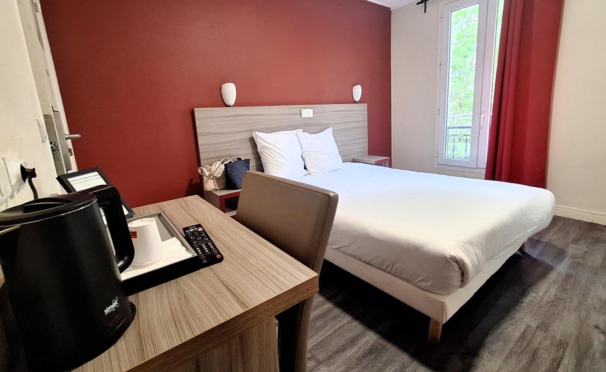 Double Room,1772935167:JPEG
