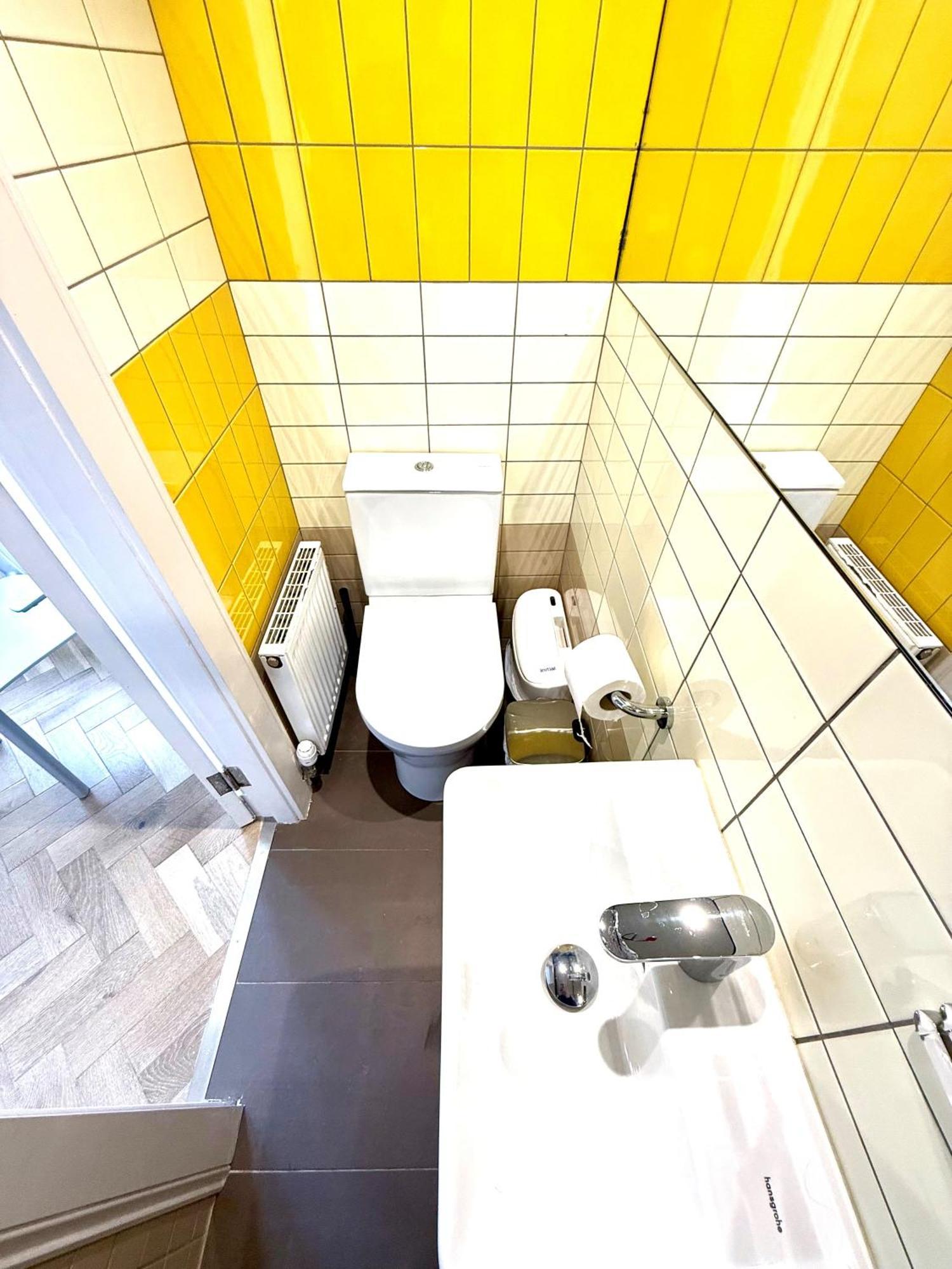4-Bed Mixed Dormitory Room