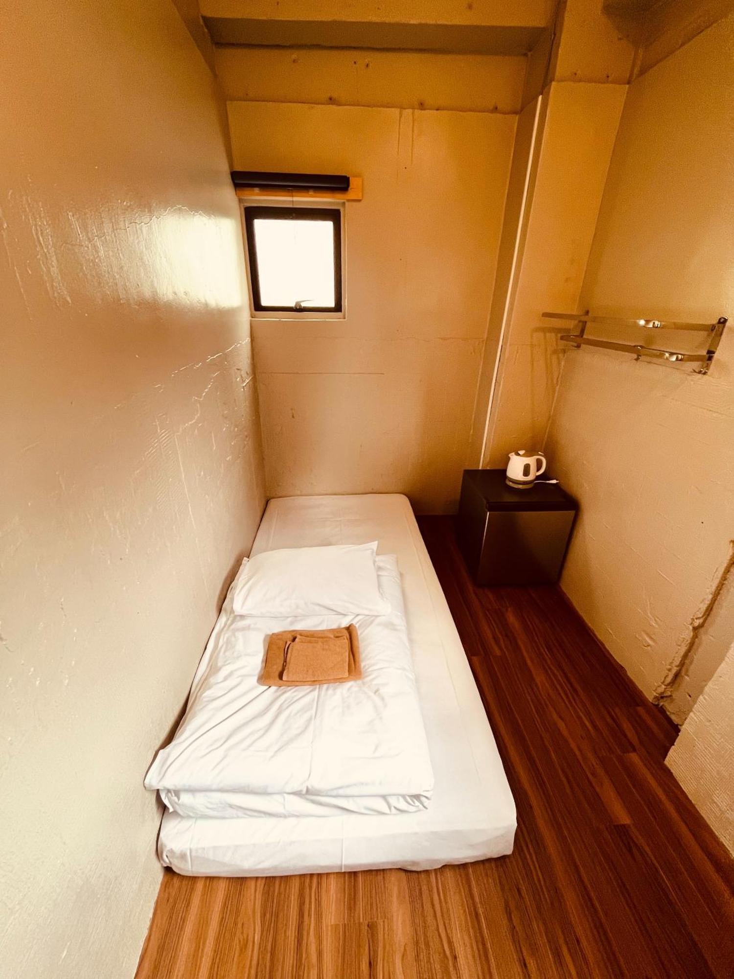 Single Room with Shower