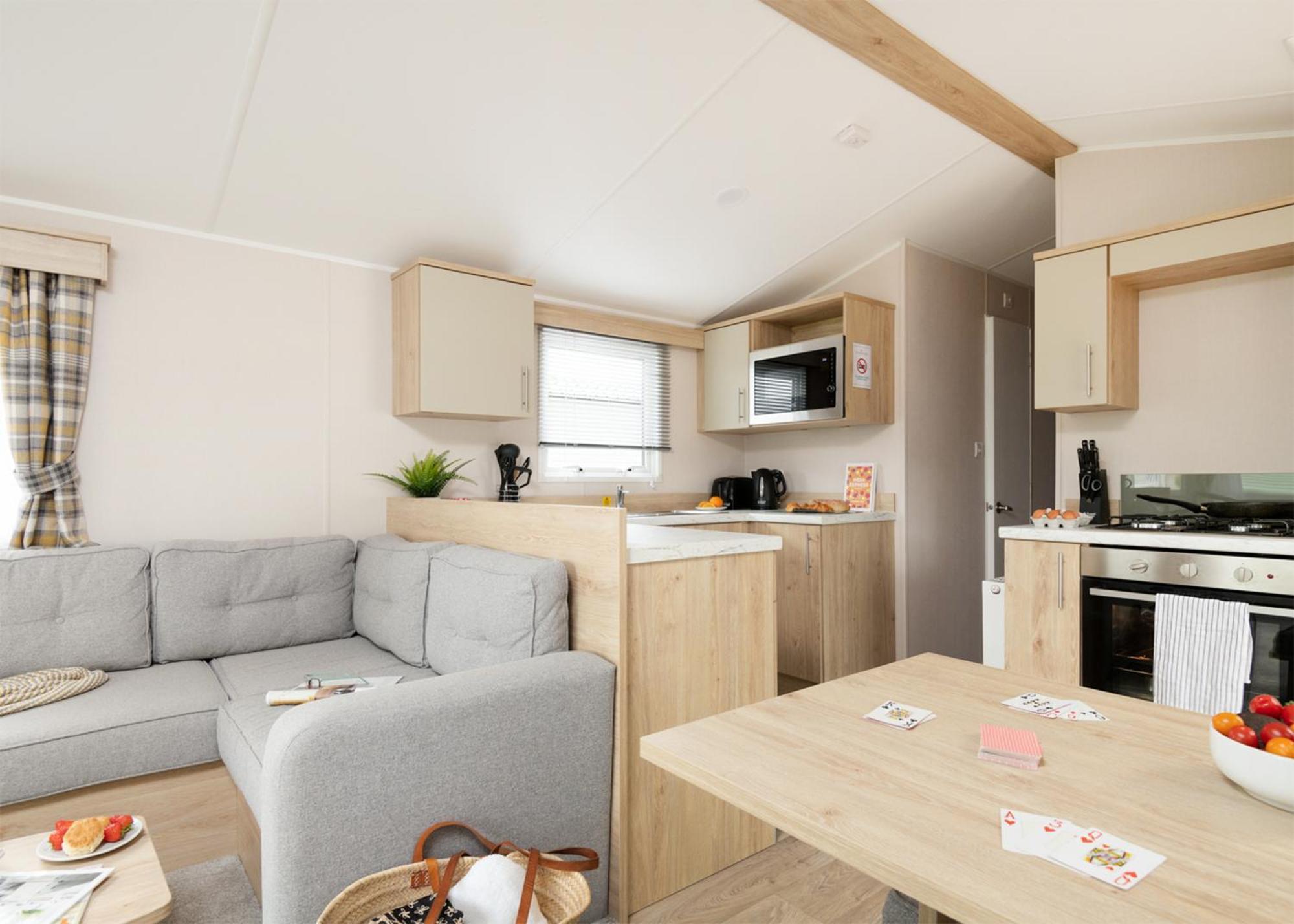 Mobile Home 4,1733150137:JPEG