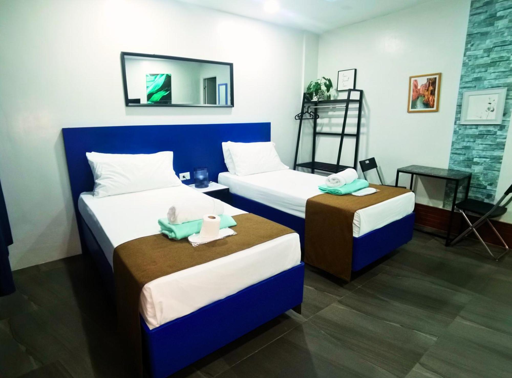 Deluxe Double or Twin Room with Lake View