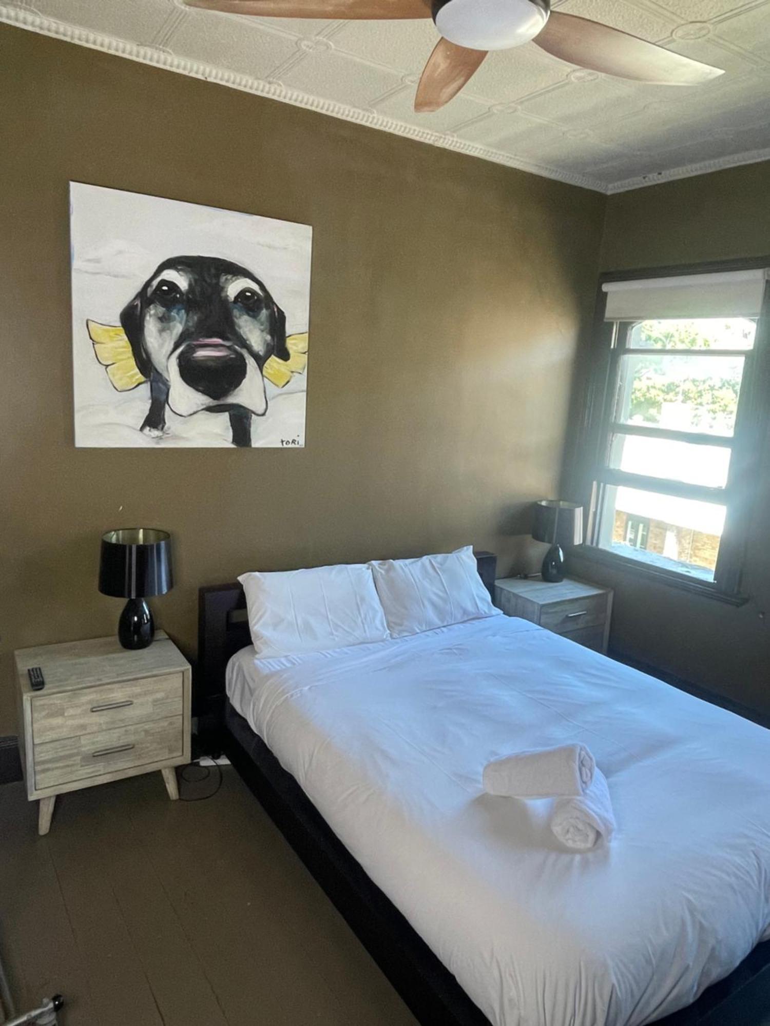 Double Room with Shared Bathroom,1737010535:JPEG