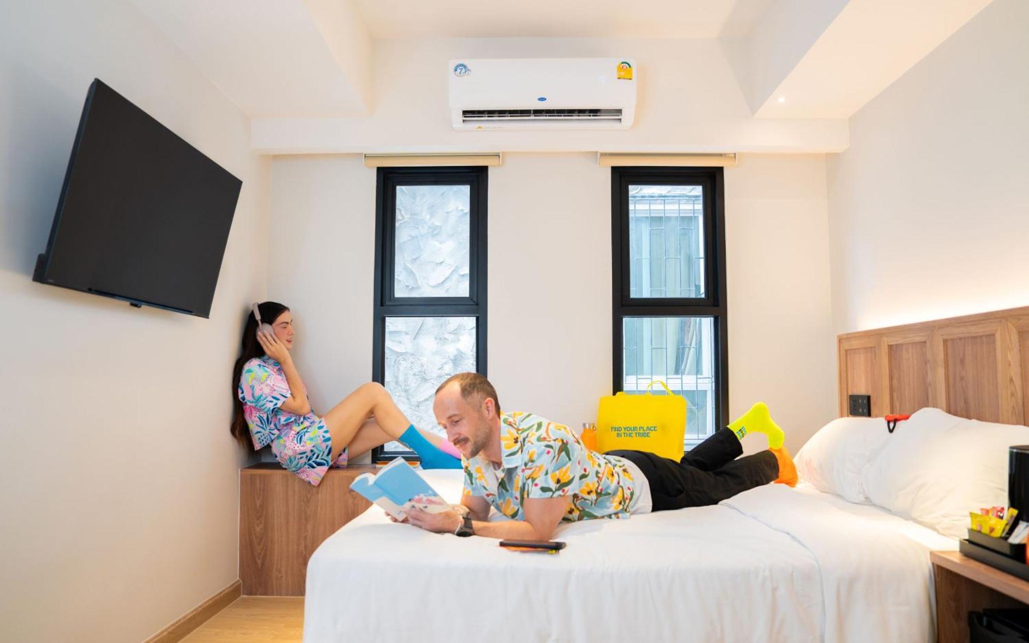 Deluxe Queen Room
