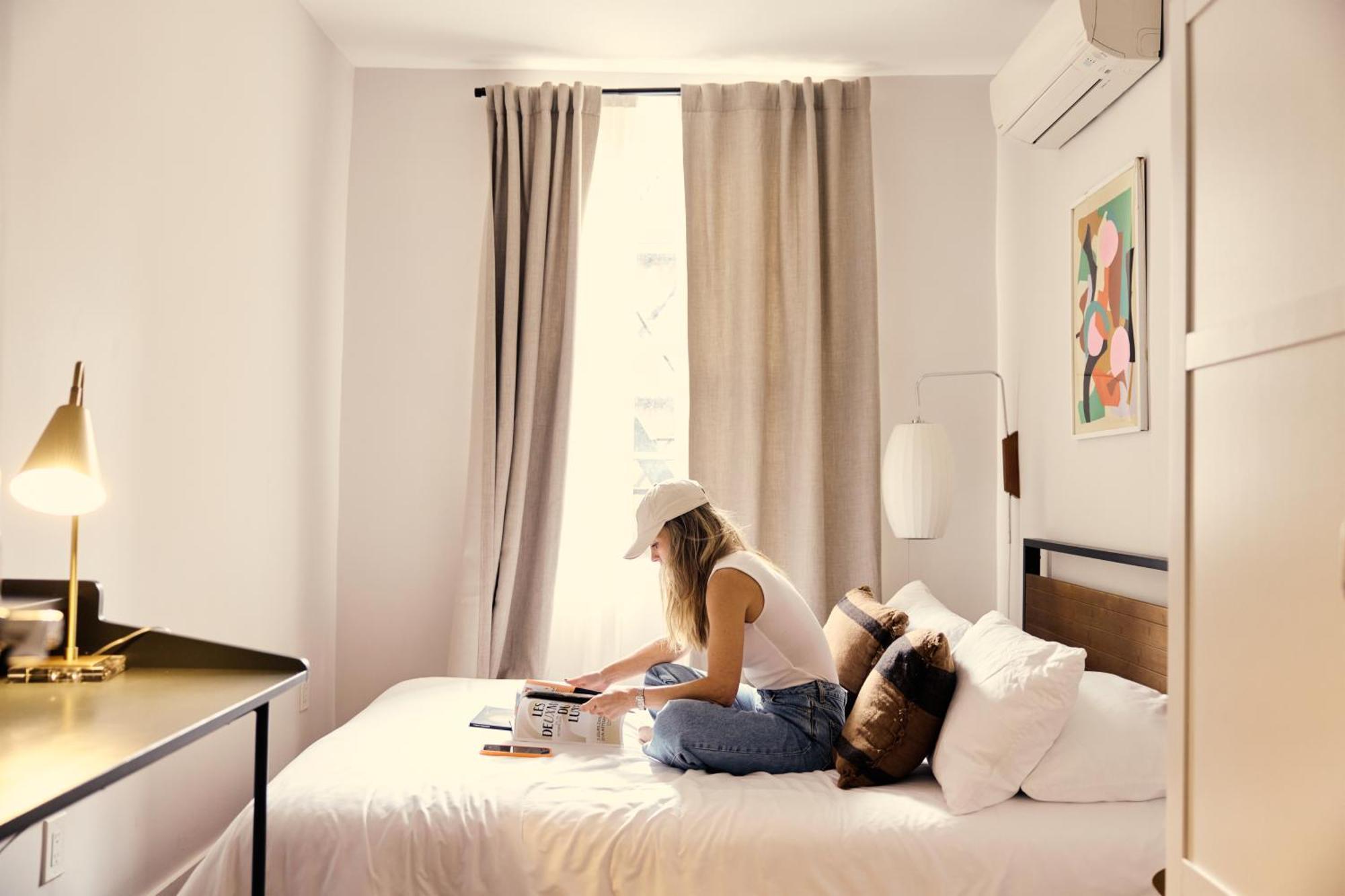 Double Room with Shared Bathroom