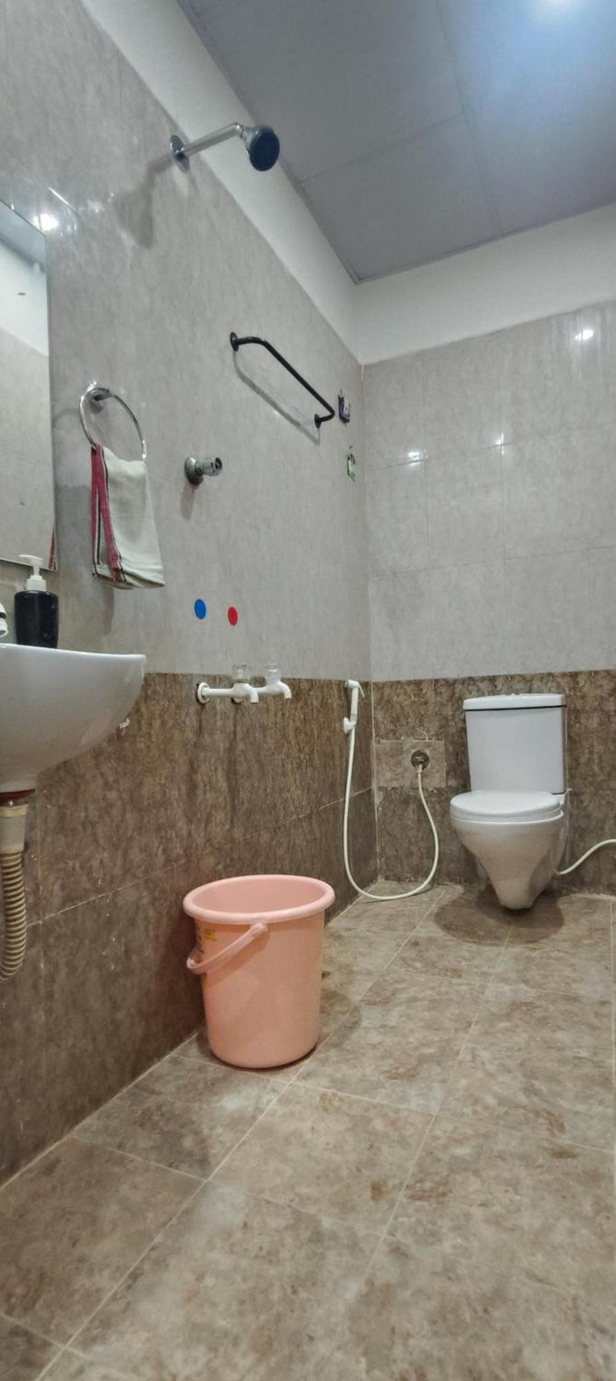 Deluxe Family Room,1743765155:JPEG