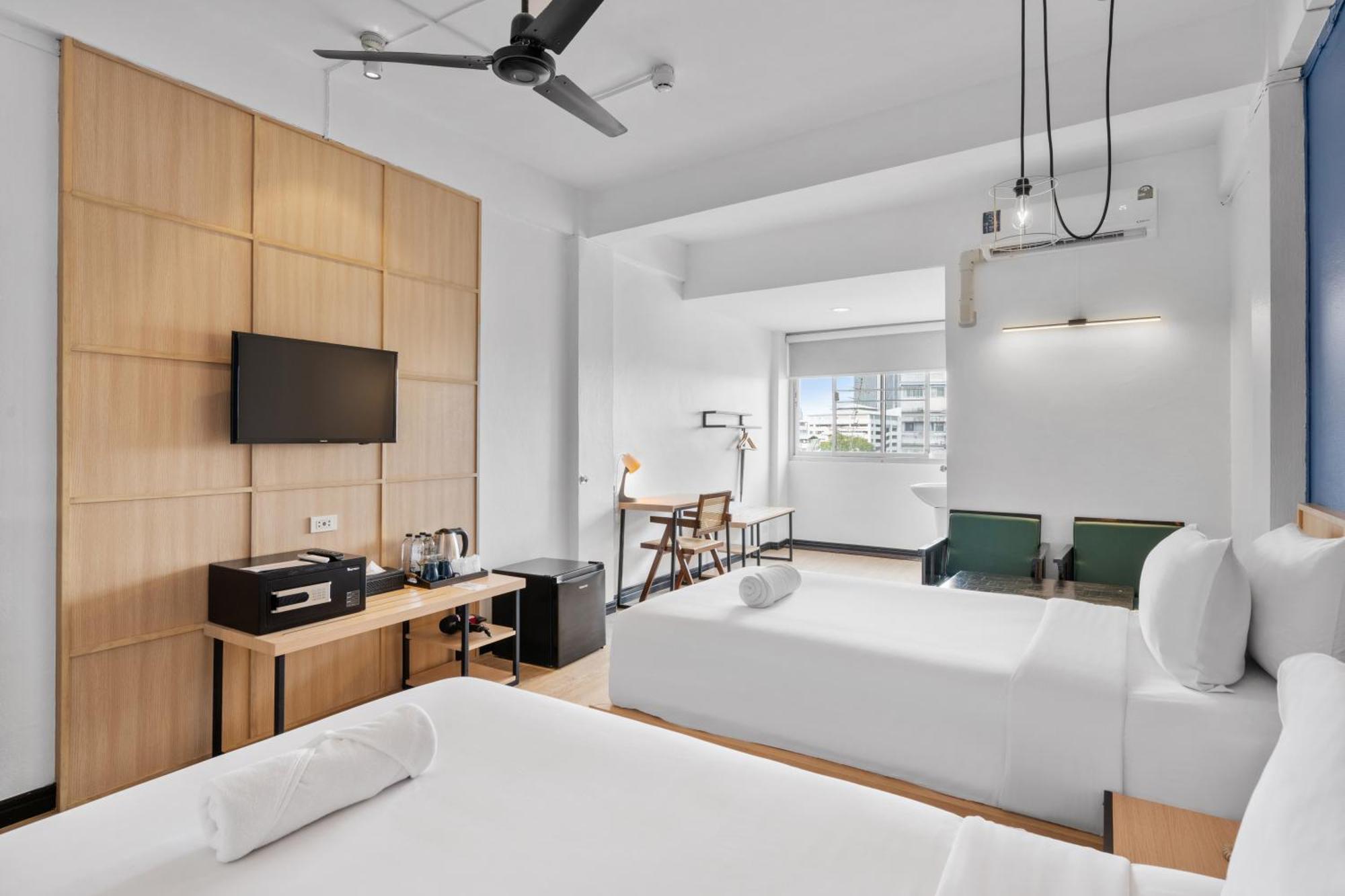 Deluxe Twin Room,1746865041:JPEG