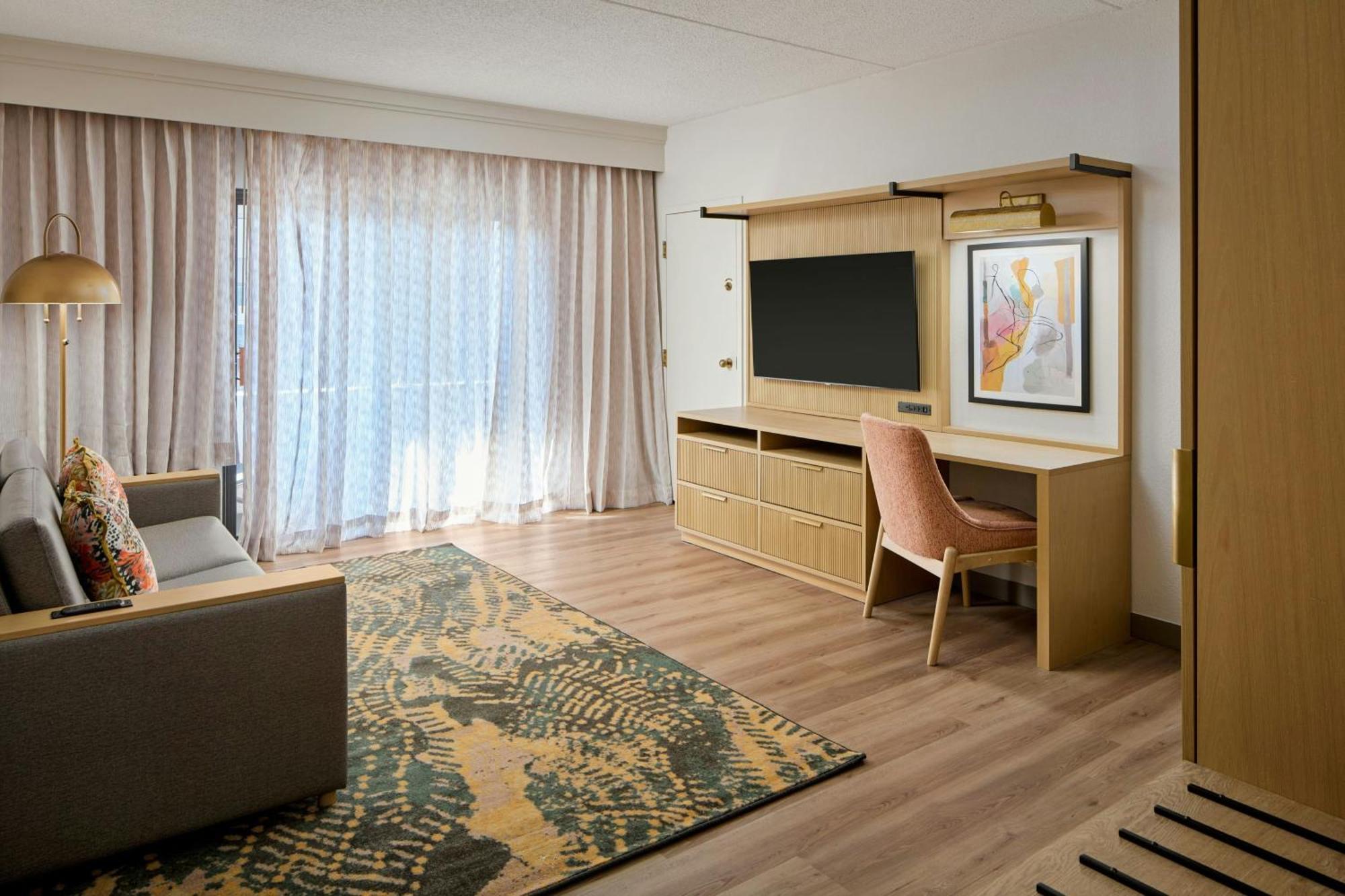 One-Bedroom Executive King Suite