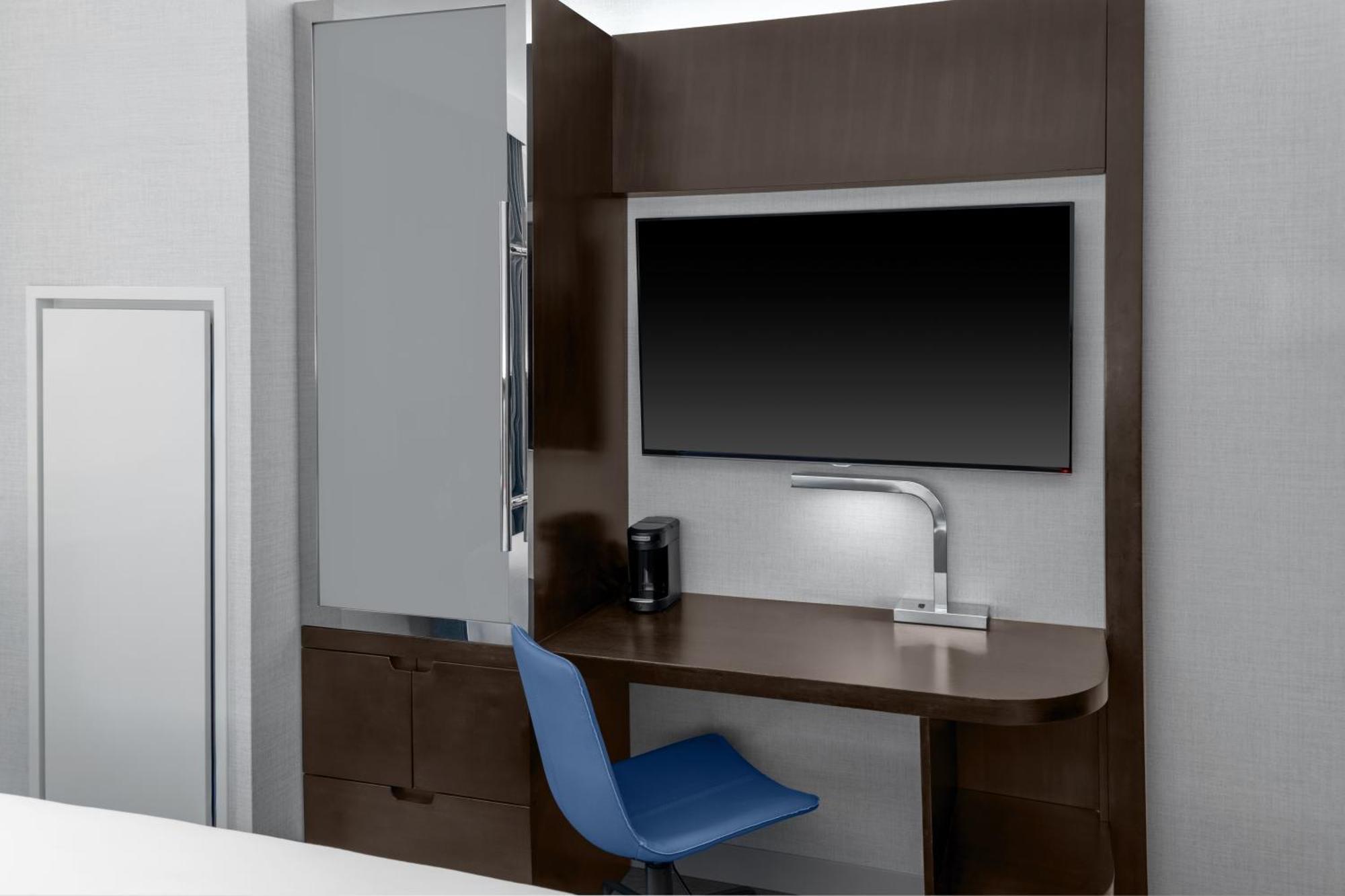 Guest Room, 1 King