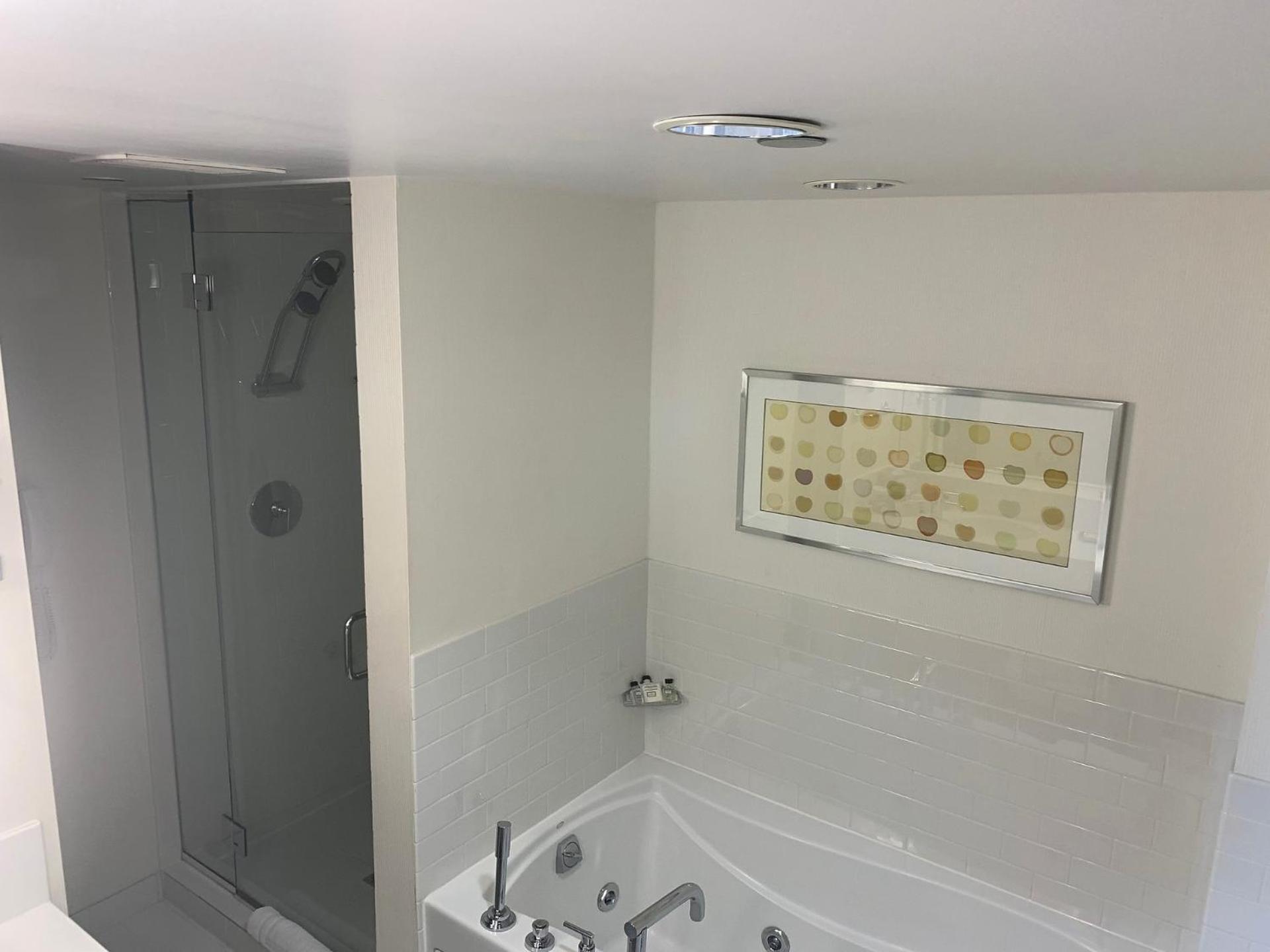Double Room with Two Double Beds - Disability Access - Roll In Shower/Non-Smoking