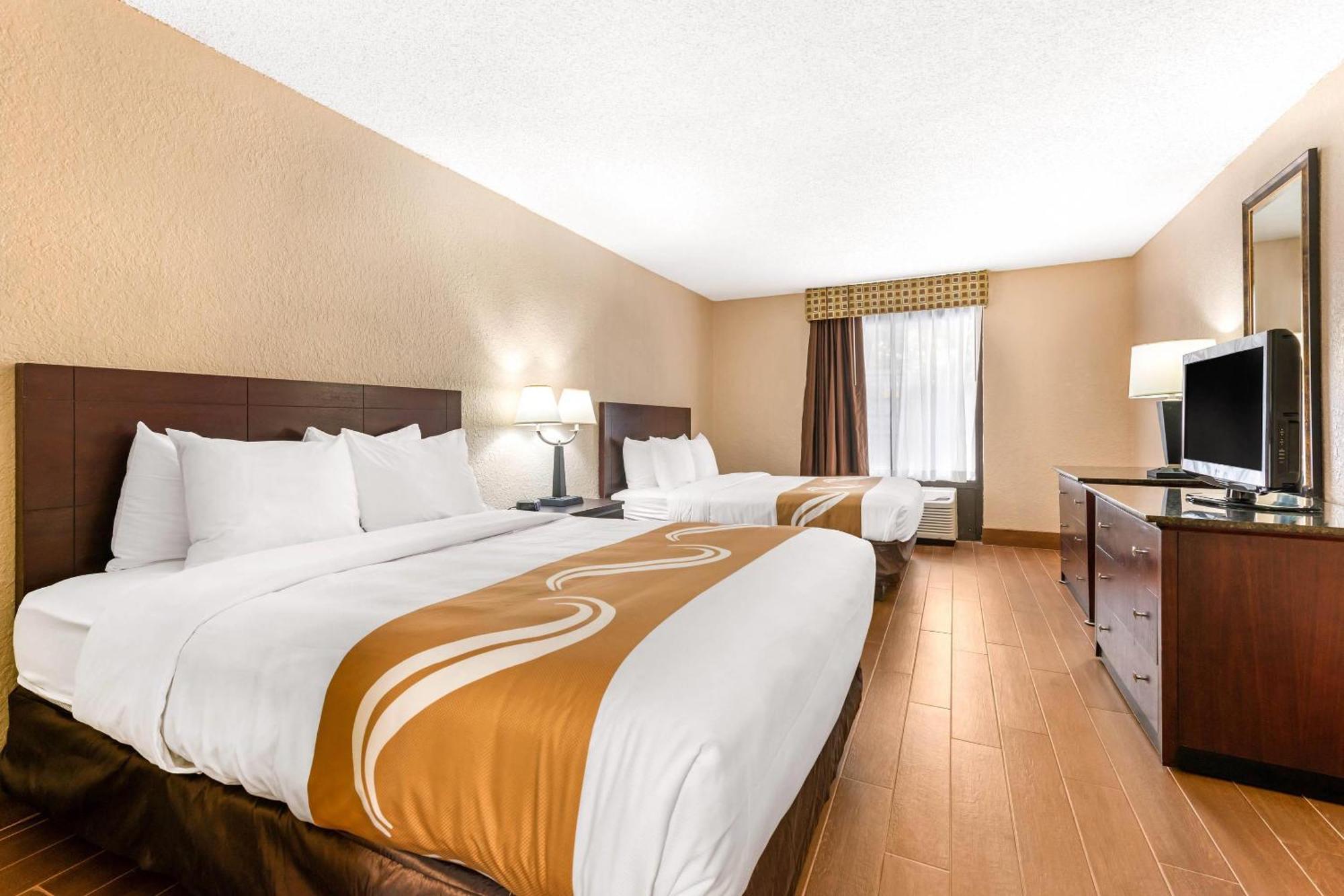 Queen Room with Two Queen Beds - Non-Smoking