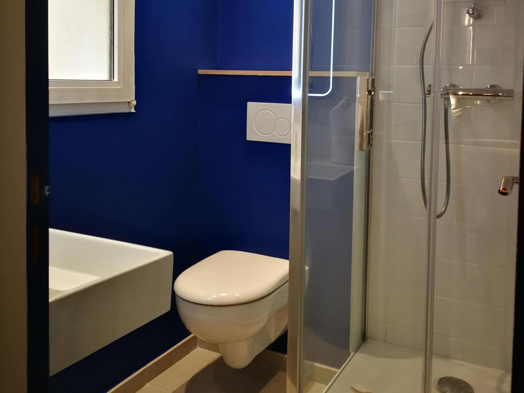 Standard Single Room Double Bed