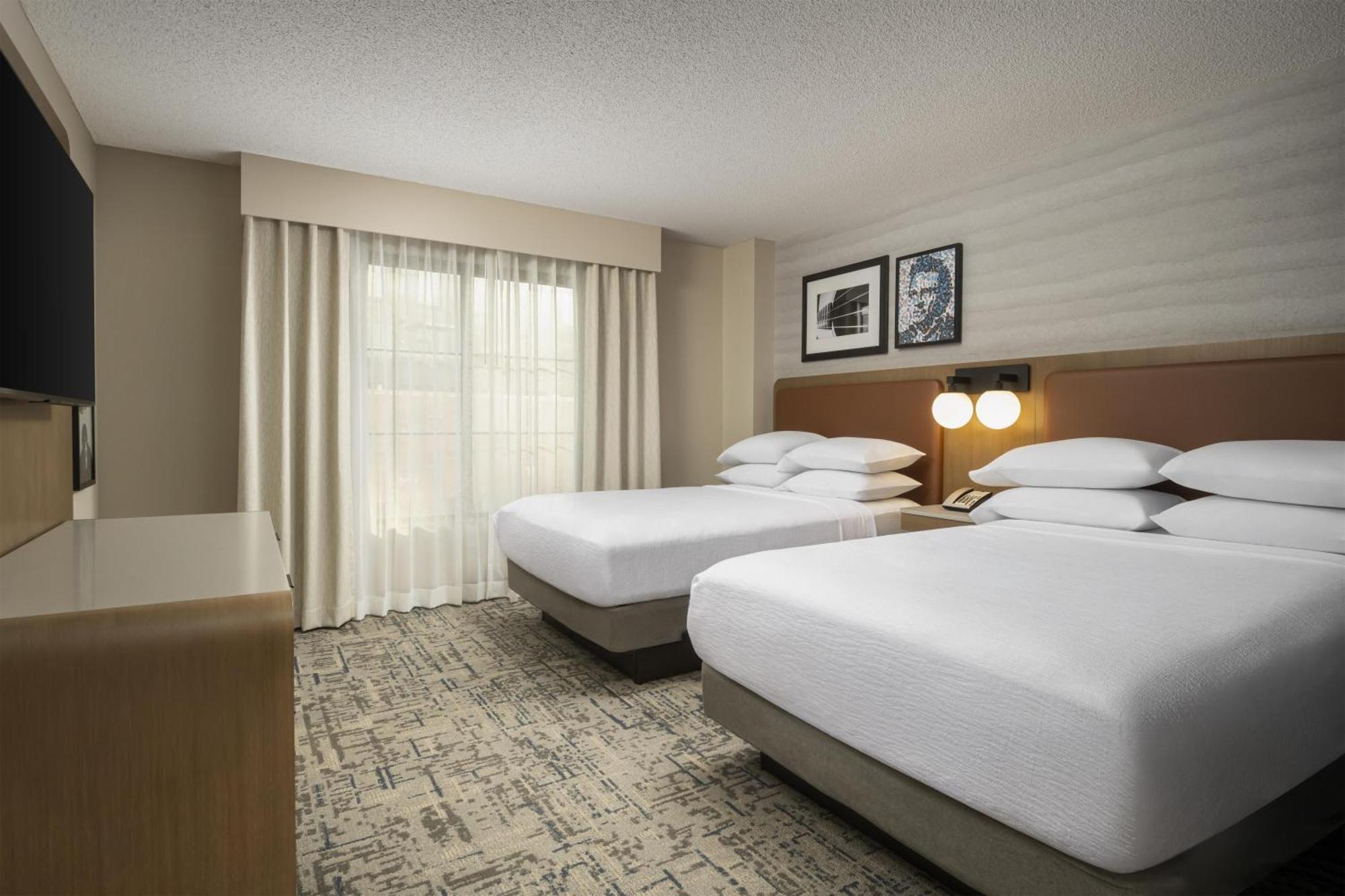 Suite with Two Double Beds - Non-Smoking