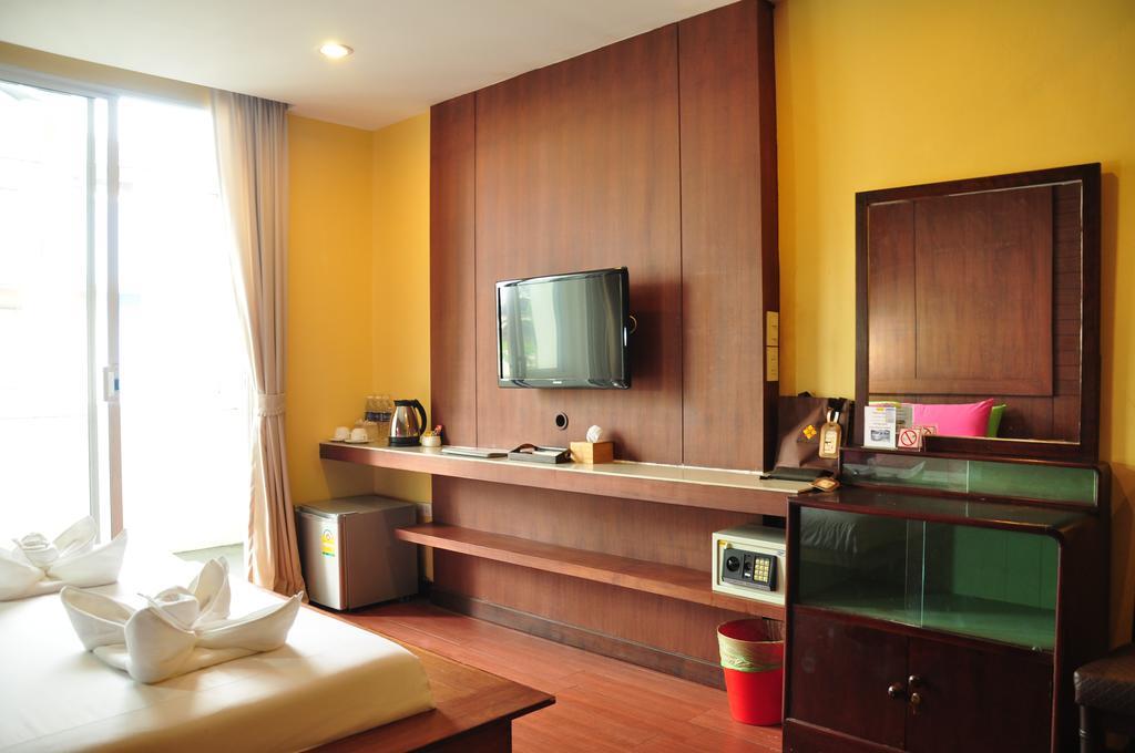 Deluxe Triple Room,1215705013:JPEG