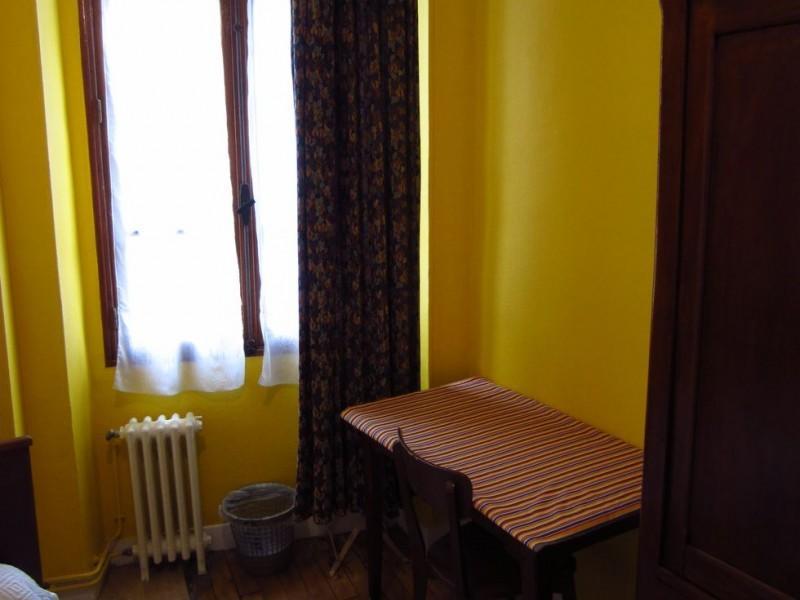 Single Room with Shared Bathroom and Shared Toilet