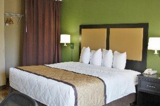 King Suite with Full Kitchen - Non Smoking