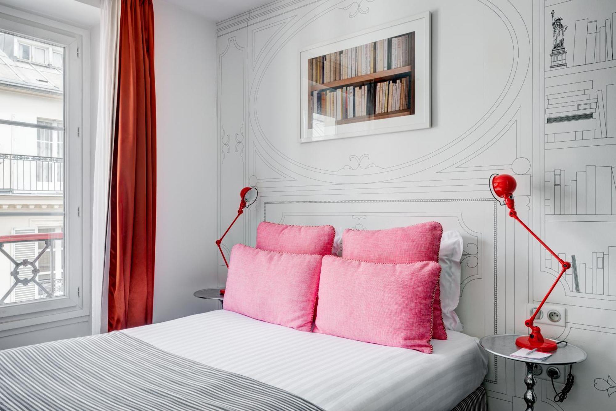 Double Room,1437050647:JPEG