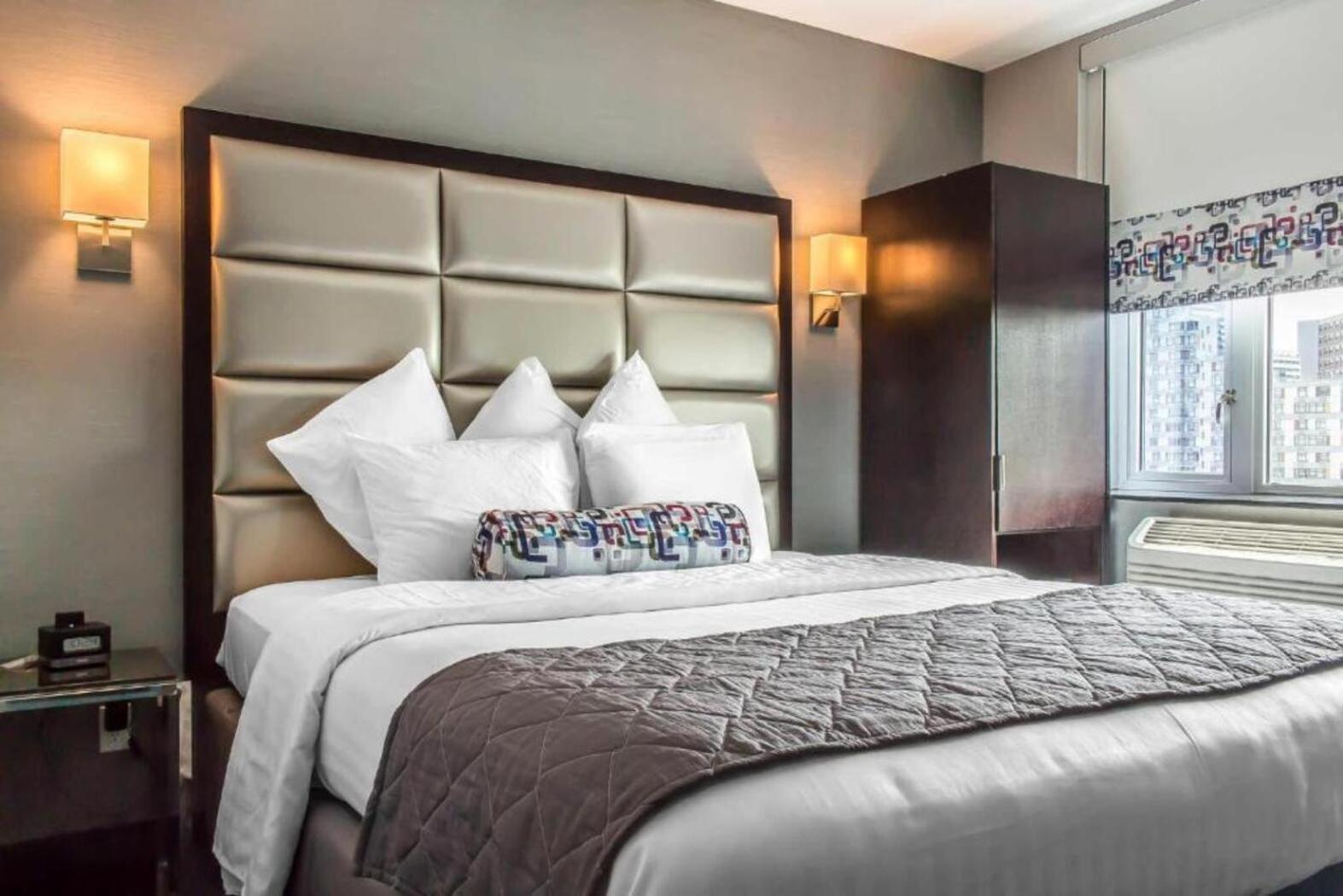 Standard King Room
