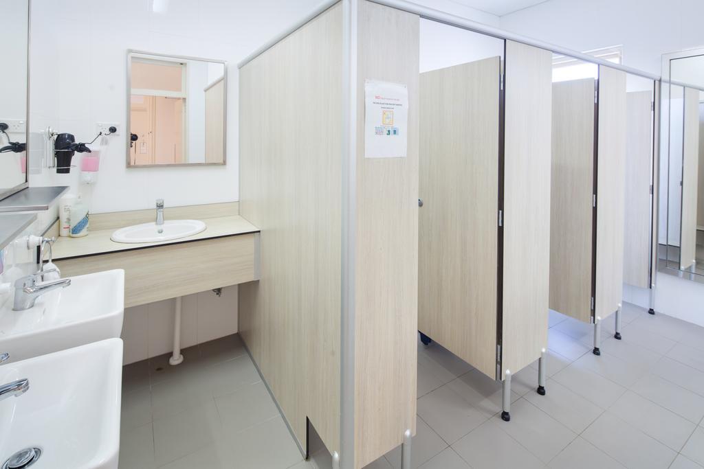 Double Room with Shared Bathroom,414675210:JPEG