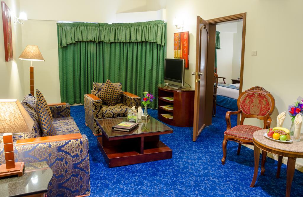 Suite Room
