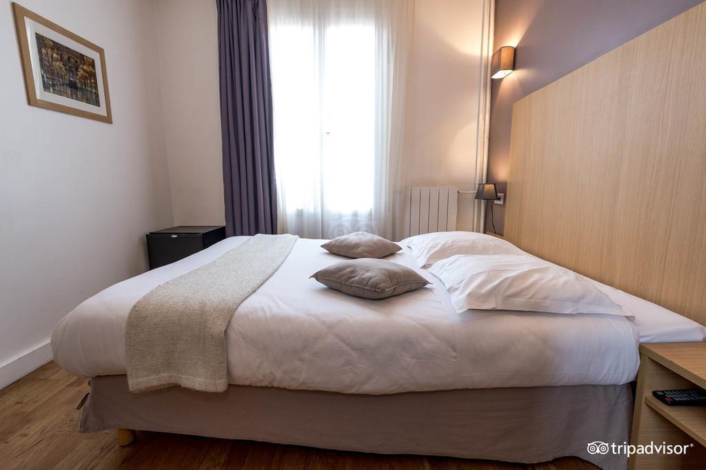 Double Room with Shower