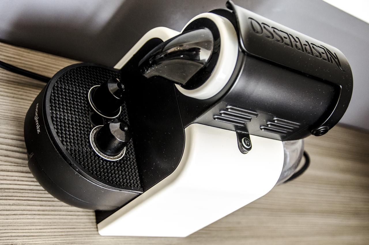 Deluxe Double Room,610296680:JPEG