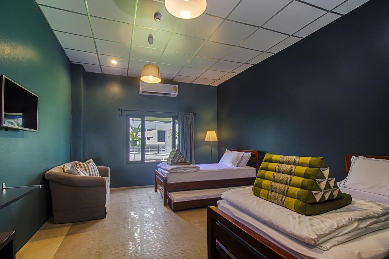 Standard Quadruple Room,823367636:JPEG