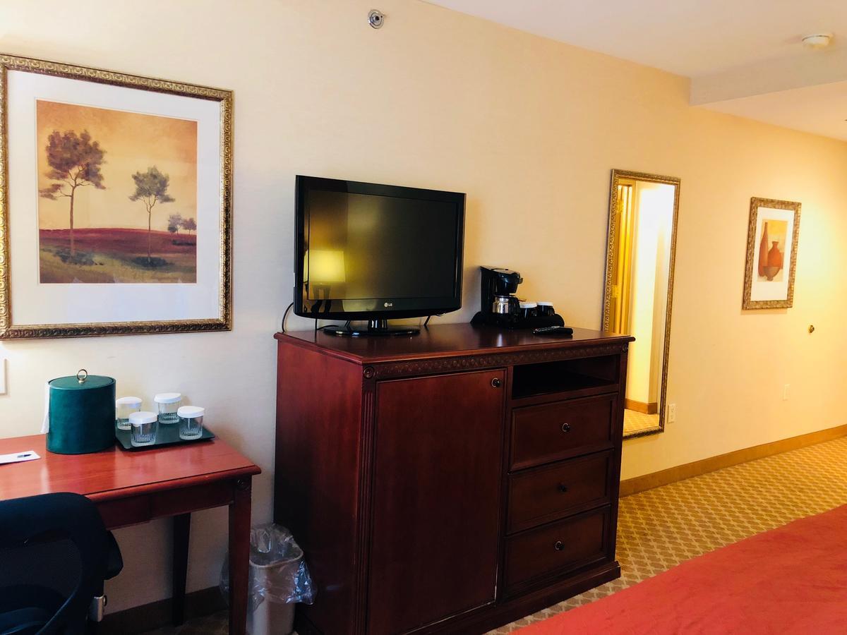 King Room with City View - Disability Access