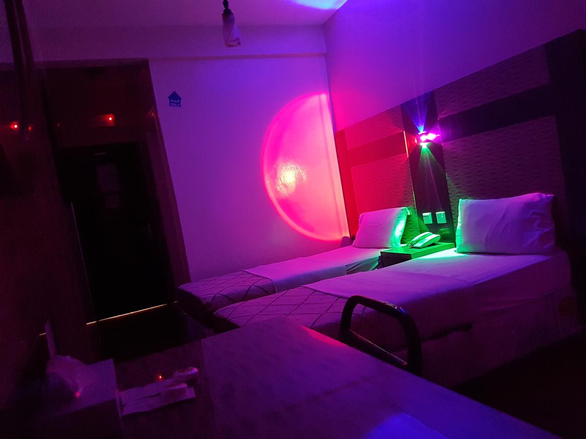 Standard Twin Room,579334212:JPEG